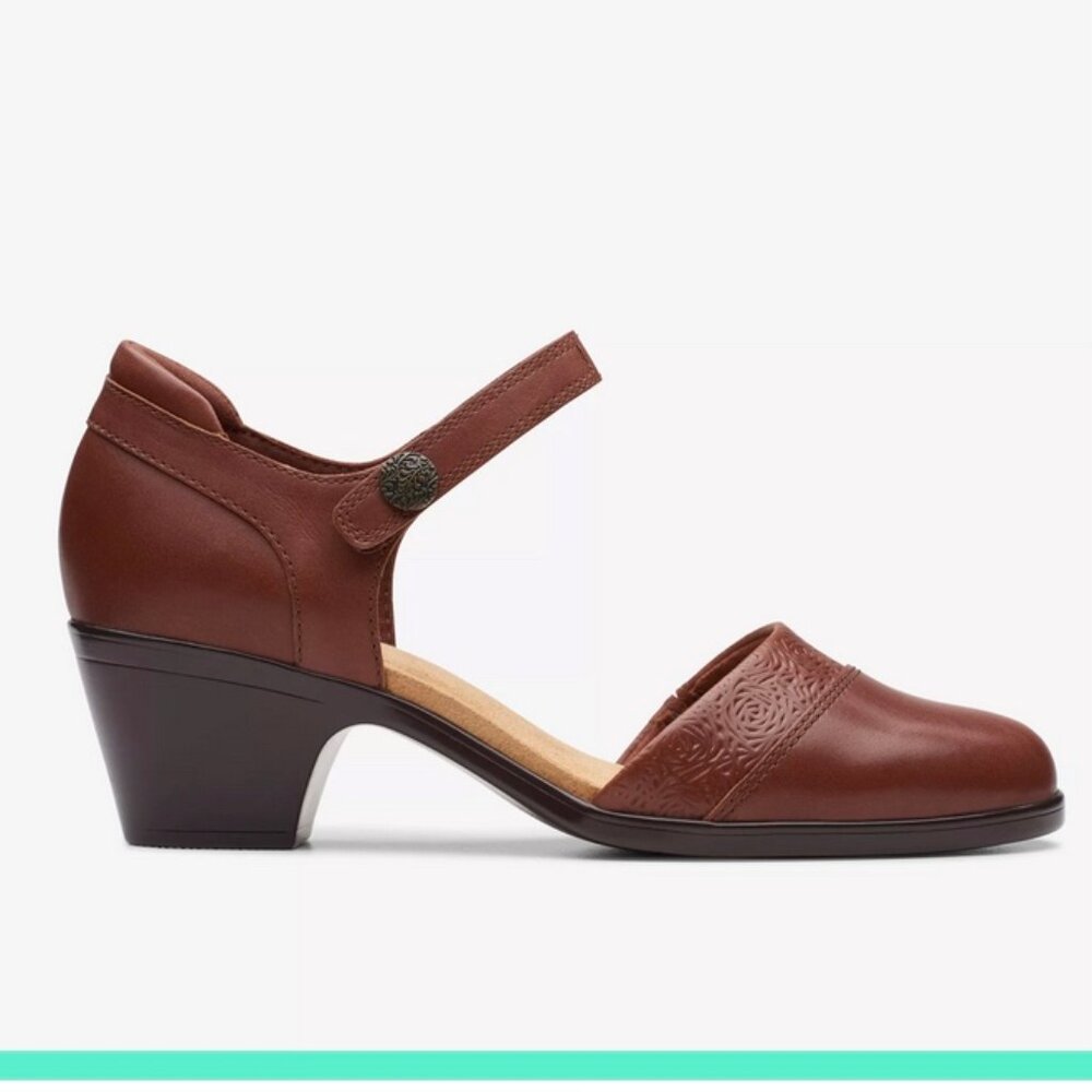 SALE: Clarks Collection: NEW. Emily 2 Ketra Pump size 6.5. British Tan Leather.